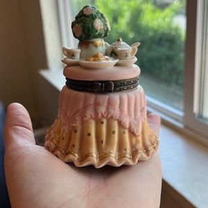 Vintage Porcelain Tea Set Decorative Box